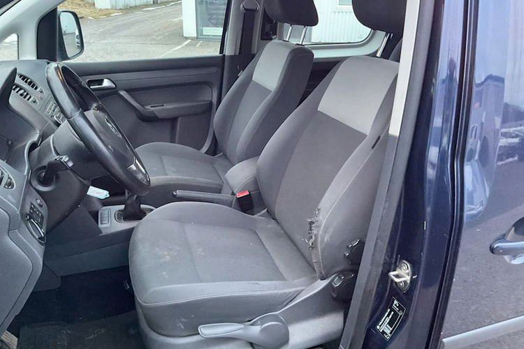 Volkswagen Caddy 2.0 MPI 109 KM 5 osobowy 2014 r cena export zdjęcie 9