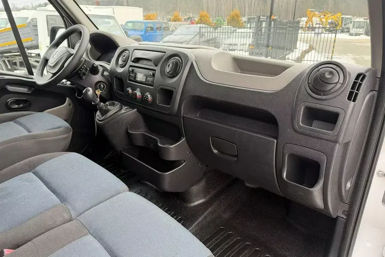 Renault Master zdjęcie 31