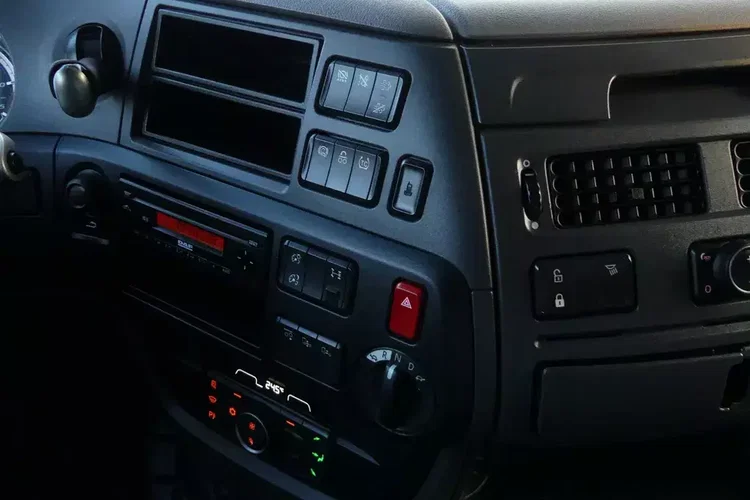 DAF XF 106.480 / EURO 6 / ZESTAW PRZEJAZDOWY / TANDEM / zdjęcie 66