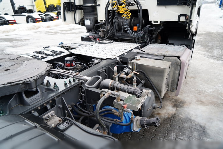 Renault T 430 / Pompa do płynów HYDRIVE / RETARDER / PEŁNY ADR / CAŁA NA PODUSZKACH zdjęcie 16