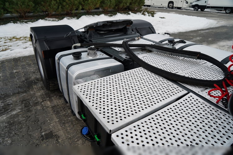 DAF CF 85.410 / HYDRAULIKA / NISKA KABINA  zdjęcie 17