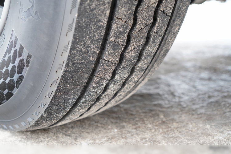 DAF CF 85.410 / HYDRAULIKA / NISKA KABINA  zdjęcie 18