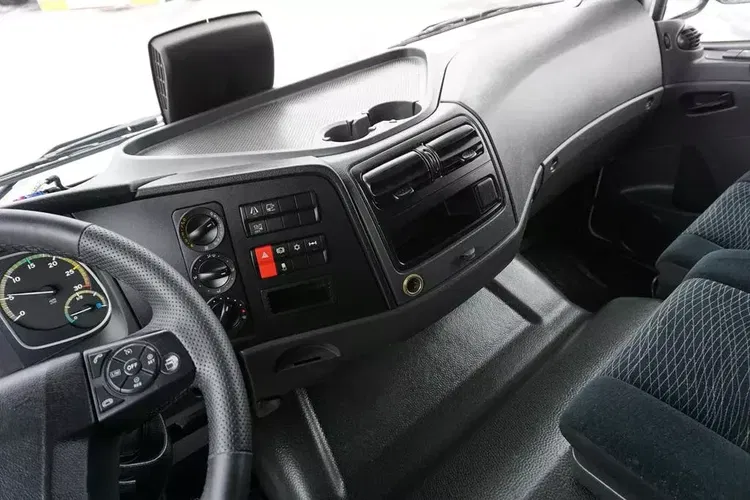 Mercedes ATEGO / 1527 / ACC / E 6 / BURTOWY / 18 PALET / ŁAD. 8 755 KG zdjęcie 39
