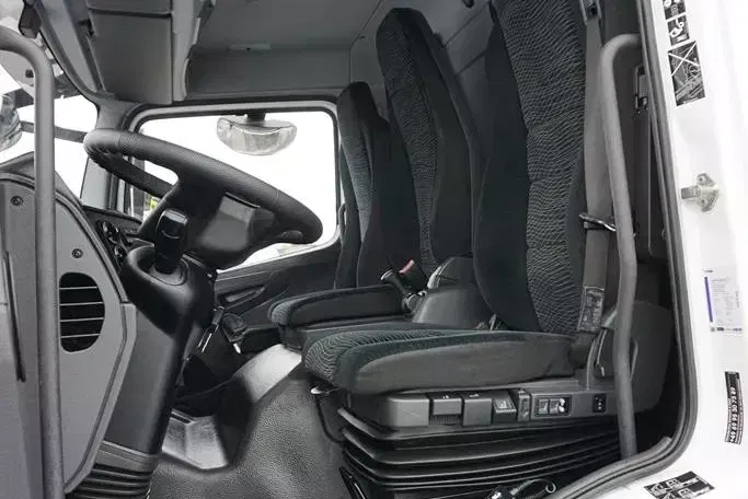 Mercedes ATEGO / 1527 / ACC / E 6 / BURTOWY / 18 PALET / ŁAD. 8 755 KG zdjęcie 7