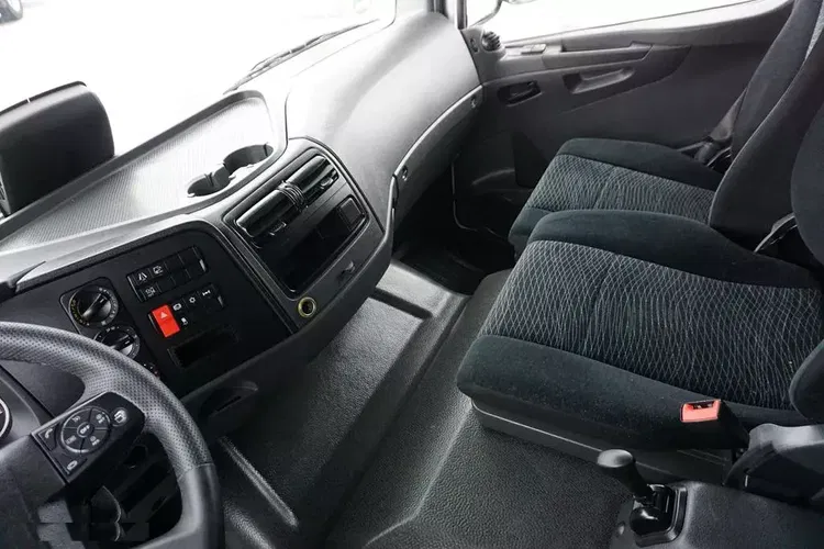 Mercedes ATEGO / 1527 / ACC / E 6 / BURTOWY / 18 PALET / ŁAD. 8 755 KG zdjęcie 9