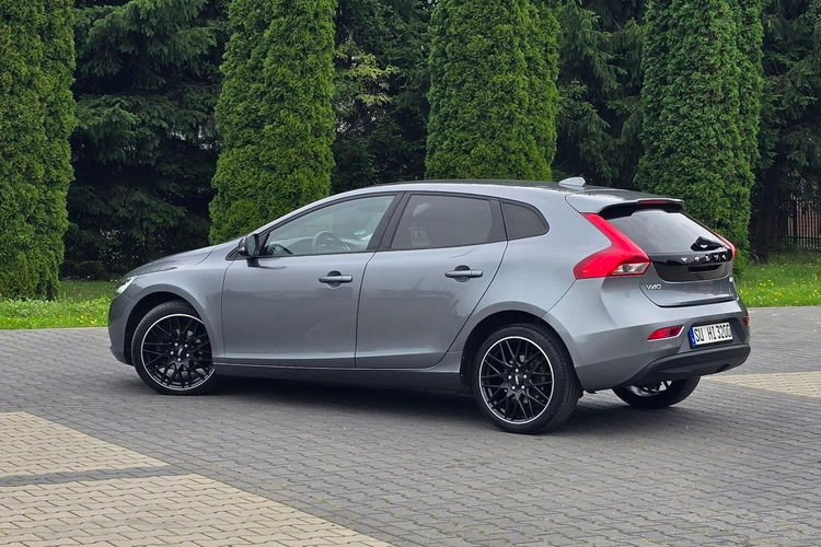 V40 Volvo V40 II 2.0 D2 Drive-E Summum zdjęcie 10