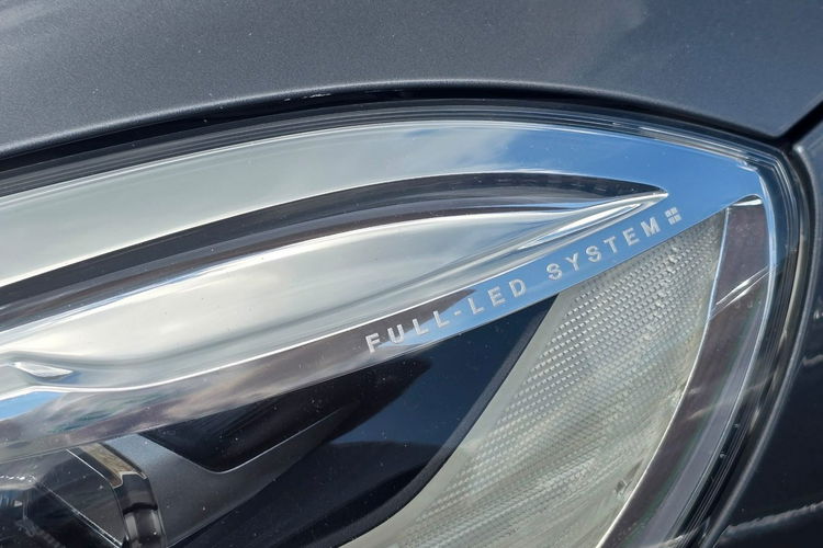 V40 Volvo V40 II 2.0 D2 Drive-E Summum zdjęcie 15