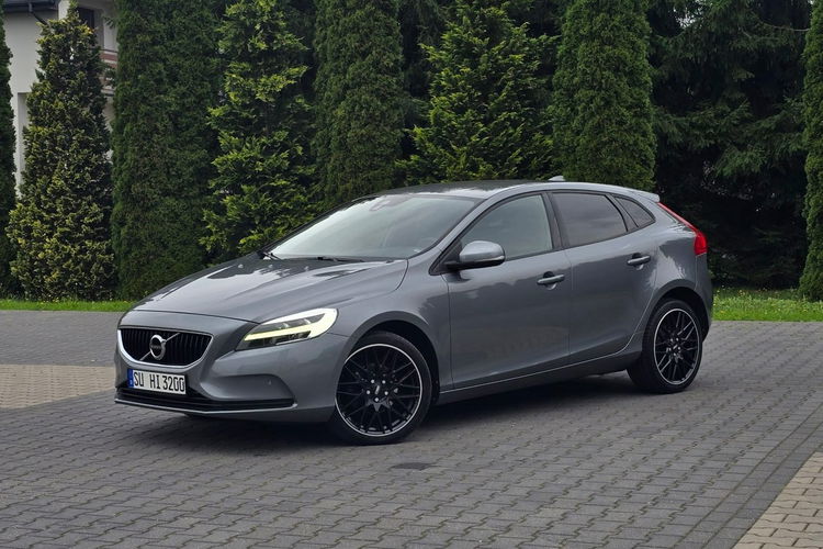 V40 Volvo V40 II 2.0 D2 Drive-E Summum zdjęcie 2