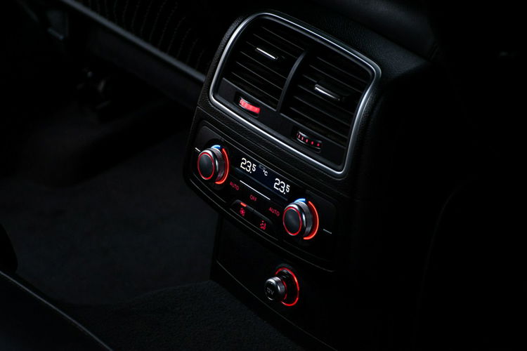 A6 Audi A6 C7 3.0 Avant TDI Quattro S tronic zdjęcie 38