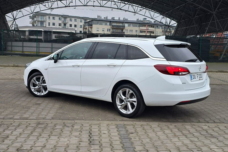 Astra Opel Astra K 1.4 Turbo Cosmo zdjęcie 11