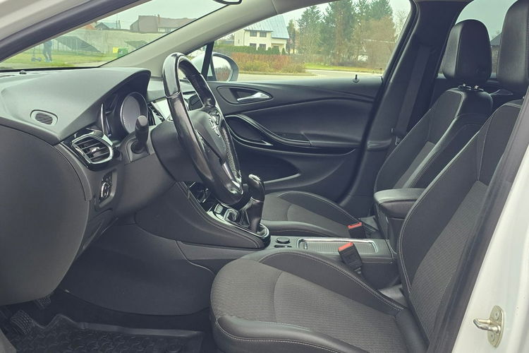 Astra Opel Astra K 1.4 Turbo Cosmo zdjęcie 29