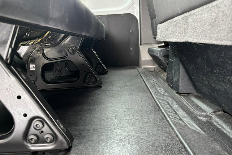 Ford Transit 2020 2.0 130KM L3H3 7 osobowy Brygadówka Klimatyzacja Tempomat zdjęcie 17