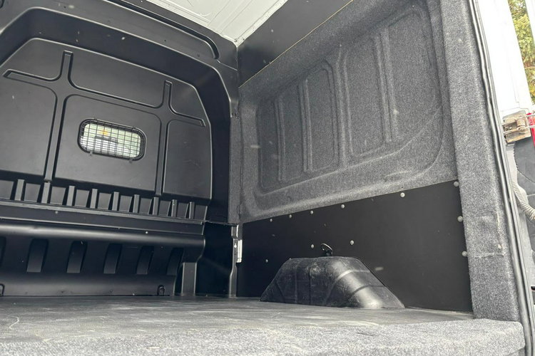 Ford Transit 2020 2.0 130KM L3H3 7 osobowy Brygadówka Klimatyzacja Tempomat zdjęcie 25