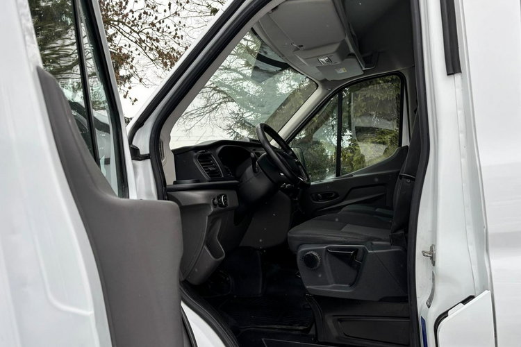 Ford Transit 2020 2.0 130KM L3H3 7 osobowy Brygadówka Klimatyzacja Tempomat zdjęcie 7