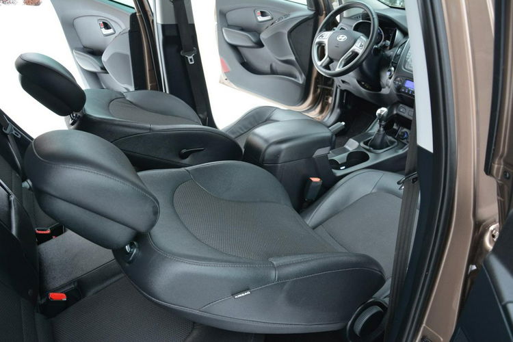 ix35 Lift Premium Ledy Navi Kamera Skóry Parktronic Alu 17 Aso Hyundai zdjęcie 18