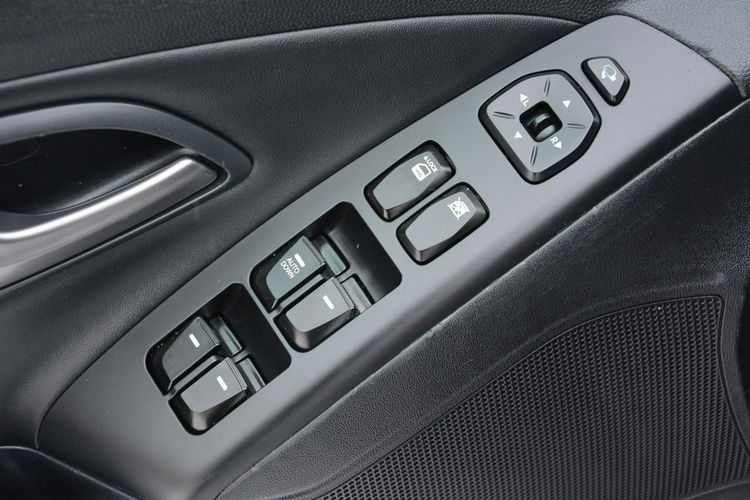 ix35 Lift Premium Ledy Navi Kamera Skóry Parktronic Alu 17 Aso Hyundai zdjęcie 32