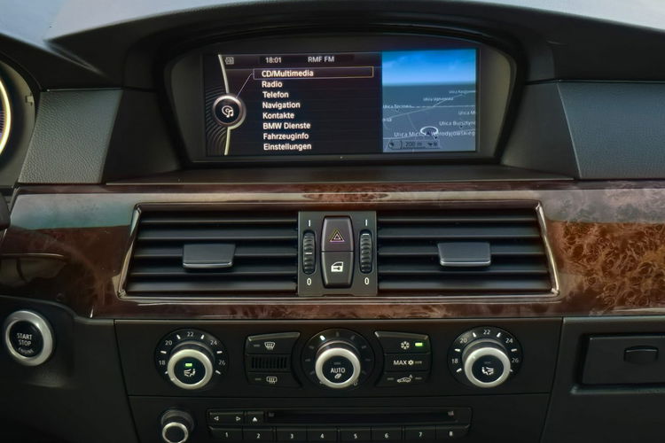 530 BMW Seria 5 E60/E61 3.0 530d Diesel Sport-Aut Edition Sport zdjęcie 31