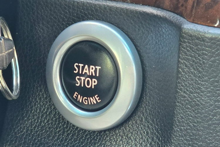 530 BMW Seria 5 E60/E61 3.0 530d Diesel Sport-Aut Edition Sport zdjęcie 39