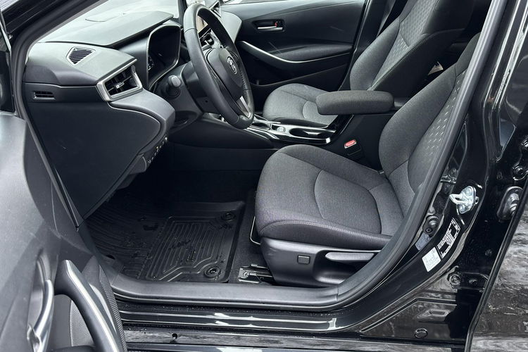 Toyota Corolla 1.8 HSD 140KM STYLE, salon Polska, gwarancja, FV23% zdjęcie 10