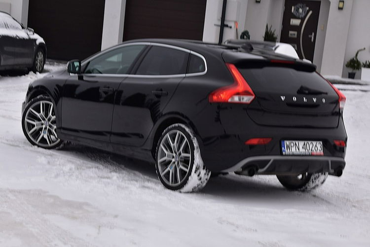 Volvo V40 2.0D2 R-Design Alcantara Led Navi Xenon Gwarancja zdjęcie 20