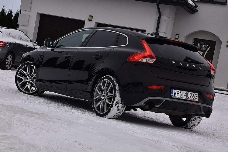Volvo V40 2.0D2 R-Design Alcantara Led Navi Xenon Gwarancja zdjęcie 21