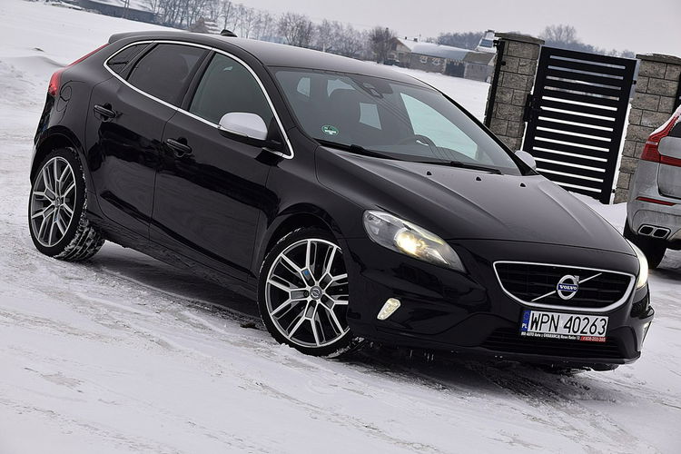 Volvo V40 2.0D2 R-Design Alcantara Led Navi Xenon Gwarancja zdjęcie 22