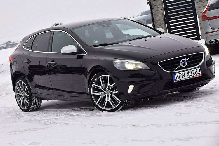 Volvo V40 2.0D2 R-Design Alcantara Led Navi Xenon Gwarancja zdjęcie 23