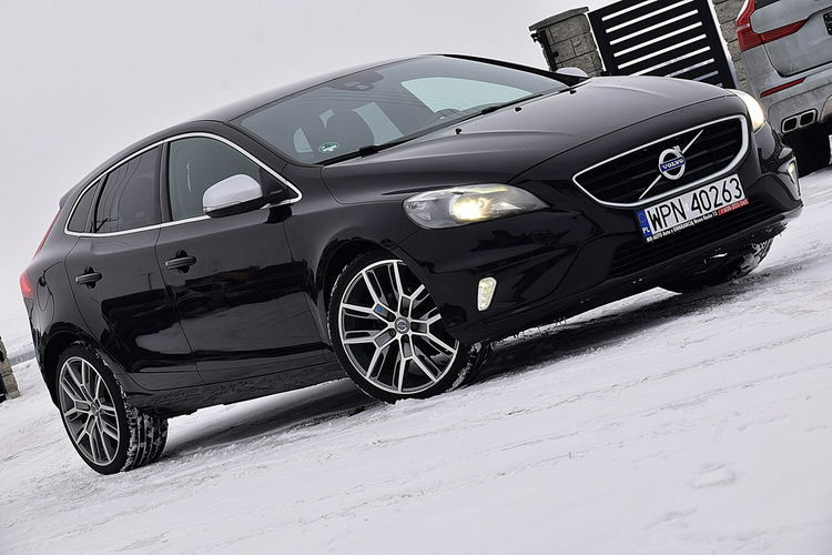 Volvo V40 2.0D2 R-Design Alcantara Led Navi Xenon Gwarancja zdjęcie 24