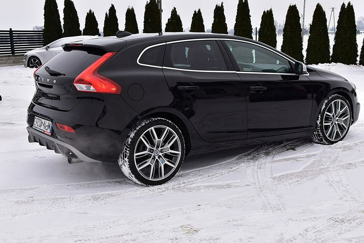 Volvo V40 2.0D2 R-Design Alcantara Led Navi Xenon Gwarancja zdjęcie 26