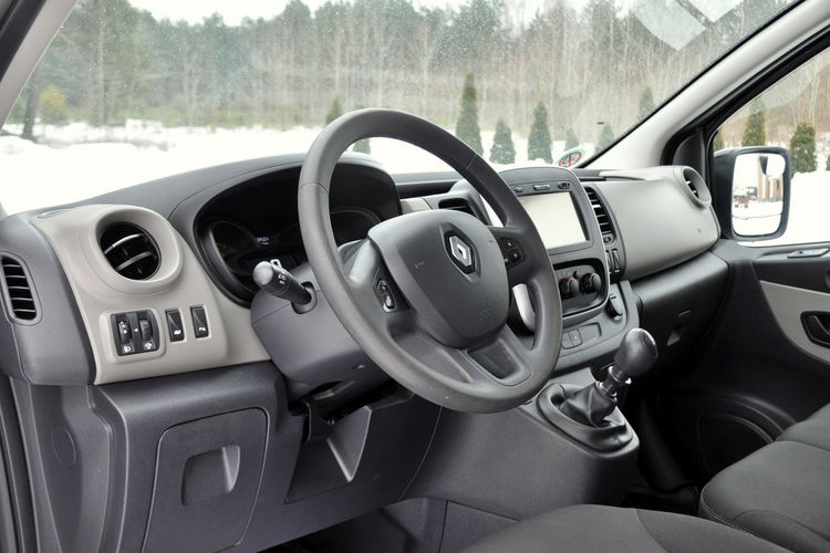 Renault Trafic 1.6dCi(145KM) 9-Foteli Navi Kamera Klimatronik I Właściciel z Niemiec zdjęcie 21