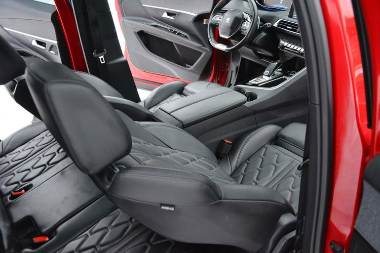 Peugeot 3008 GT-Line Grip Control Skóry Nappa Masaż RadarACC Ful led Panorama Focal zdjęcie 17