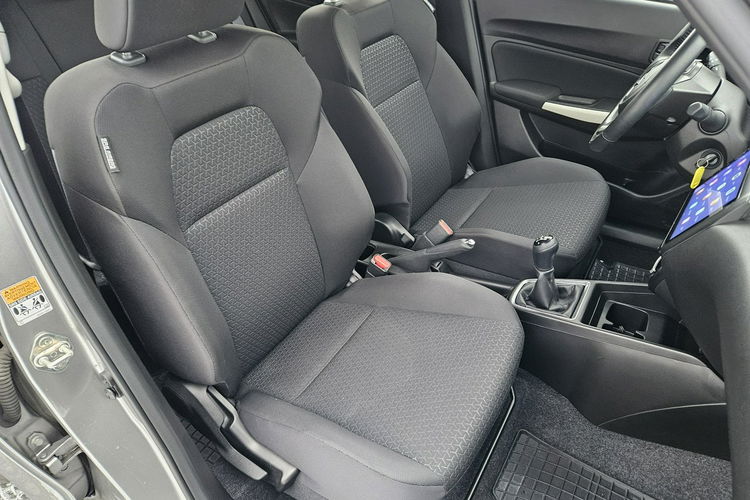 Suzuki Swift zdjęcie 23