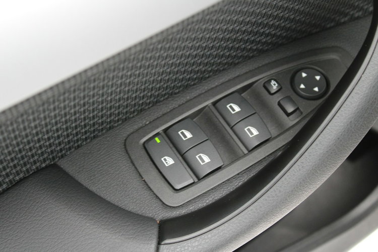 BMW X2 Automat LED F-vat netto 63333PLN Gwarancja zdjęcie 17