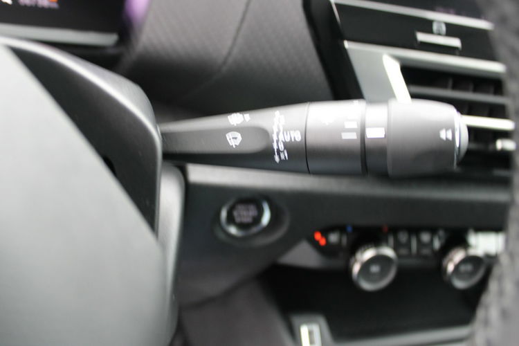 Citroen C4 SHINE Automat Skóra Salon Polska Gwarancja zdjęcie 21