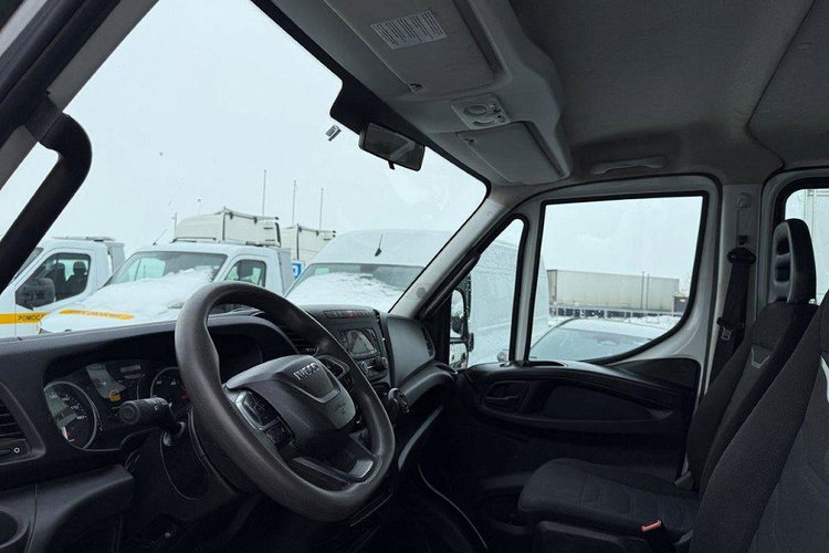 IVECO DAILY 35C16 zdjęcie 8