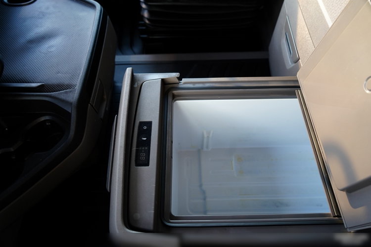 Scania R 450 / RETARDER / HYDRAULIKA / KLIMATYZACJA POSTOJOWA / OPONY 100%  zdjęcie 27