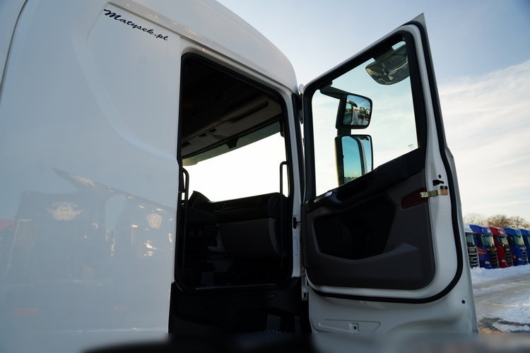 Scania R 450 / RETARDER / HYDRAULIKA / KLIMATYZACJA POSTOJOWA / OPONY 100%  zdjęcie 38