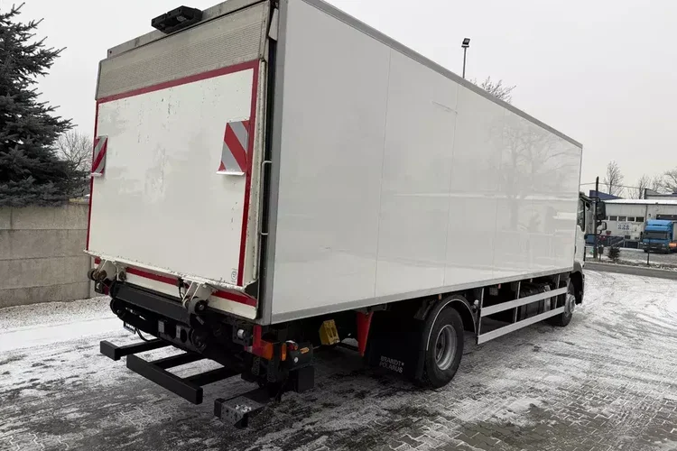 MAN TGM 15.250 CHŁODNIA zdjęcie 6