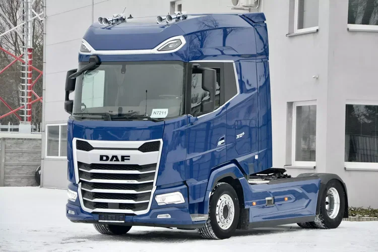 DAF XG+ 530 / ZF INTARDER / KLIMA POST. / FULL LED / ALUFELGI / NOWE TACHO zdjęcie 1