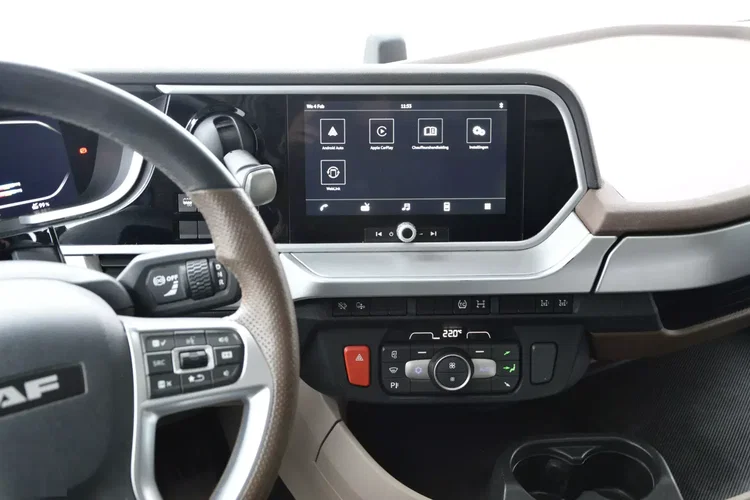 DAF XG+ 530 / ZF INTARDER / KLIMA POST. / FULL LED / ALUFELGI / NOWE TACHO zdjęcie 31