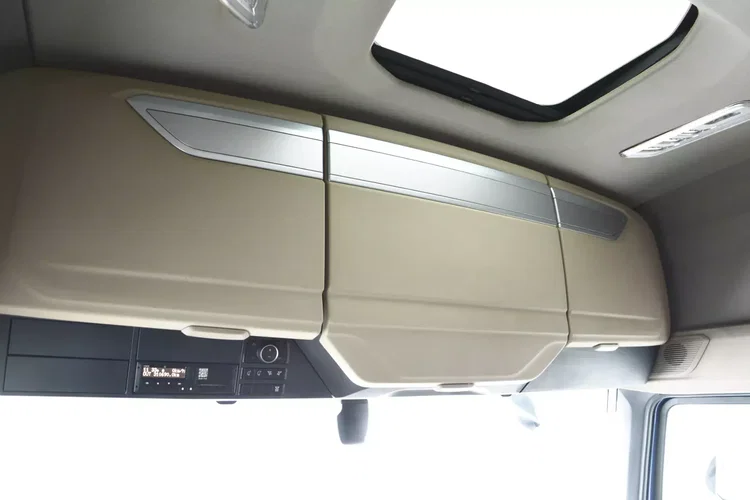 DAF XG+ 530 / ZF INTARDER / KLIMA POST. / FULL LED / ALUFELGI / NOWE TACHO zdjęcie 33