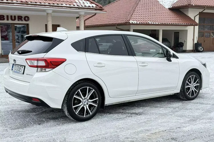 Subaru impreza zdjęcie 9