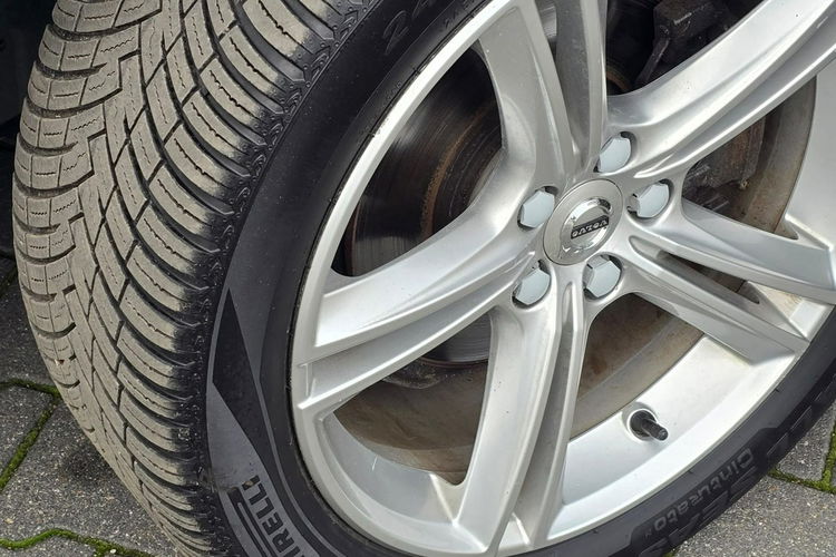 V90 Volvo V90 2.0 D3 Momentum Pro Diesel 150KM zdjęcie 10