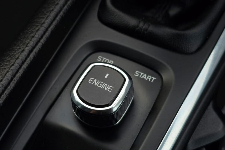 V90 Volvo V90 2.0 D3 Momentum Pro Diesel 150KM zdjęcie 30