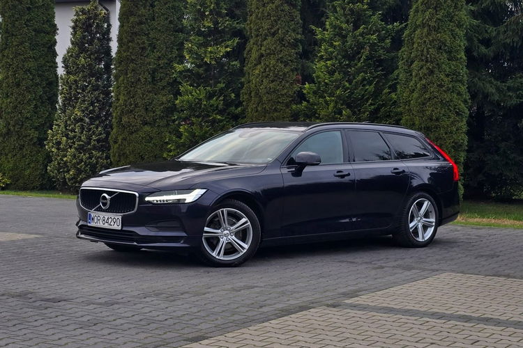 V90 Volvo V90 2.0 D3 Momentum Pro Diesel 150KM zdjęcie 4