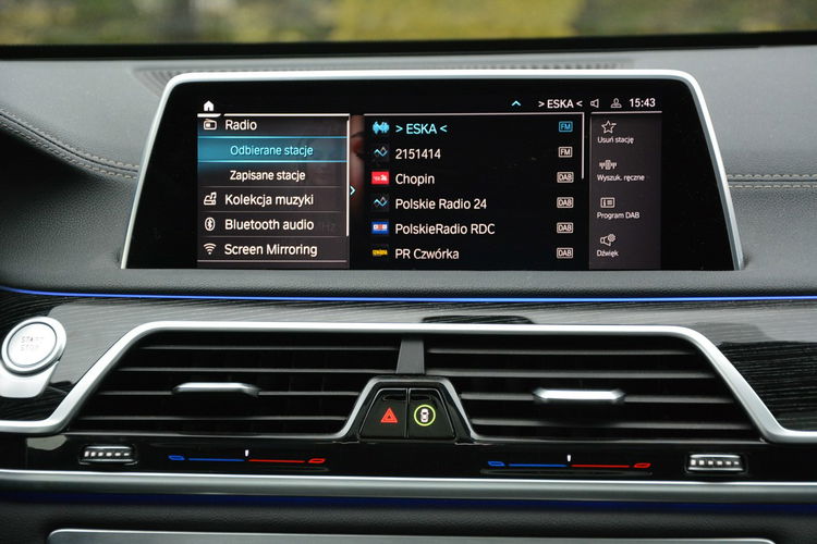 740 BMW Seria 7 G11/12 3.0 Hybryda 386KM M-PAKIET zdjęcie 28