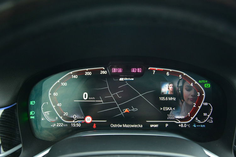 740 BMW Seria 7 G11/12 3.0 Hybryda 386KM M-PAKIET zdjęcie 37