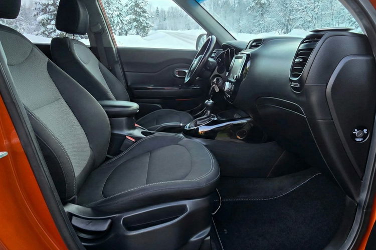 Soul Kia Soul II 1.6 Diesel Automat CRDI Automatik Dream Team Edition zdjęcie 20