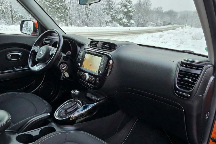 Soul Kia Soul II 1.6 Diesel Automat CRDI Automatik Dream Team Edition zdjęcie 22