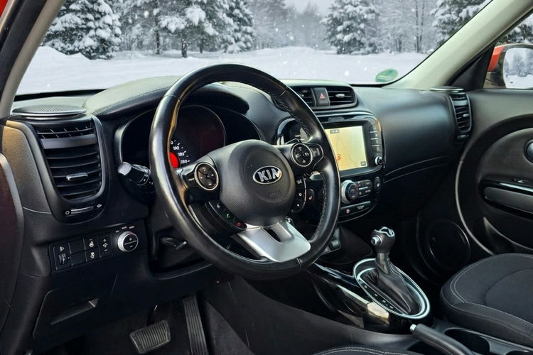 Soul Kia Soul II 1.6 Diesel Automat CRDI Automatik Dream Team Edition zdjęcie 23